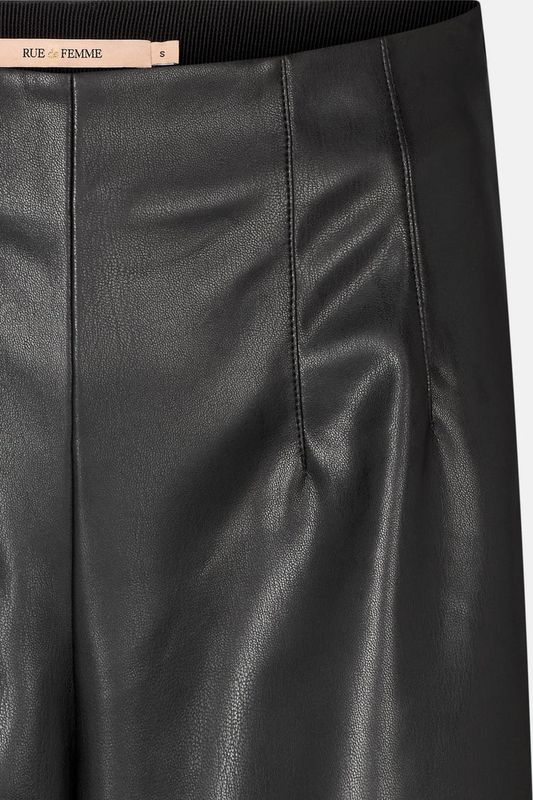 Olana Vegan Wide 